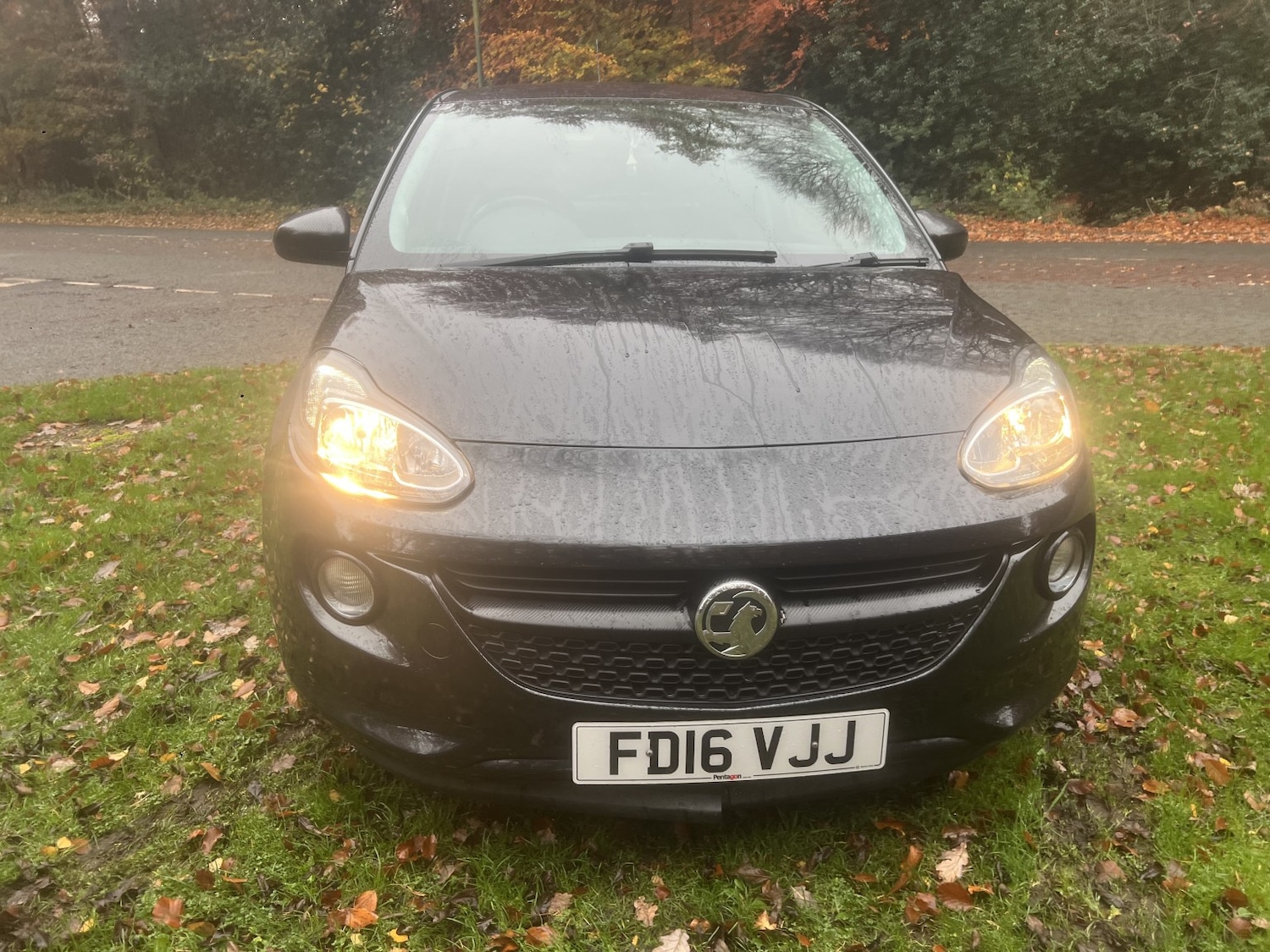 Used Vauxhall ADAM 2016 for sale - 76662800: Photo 2