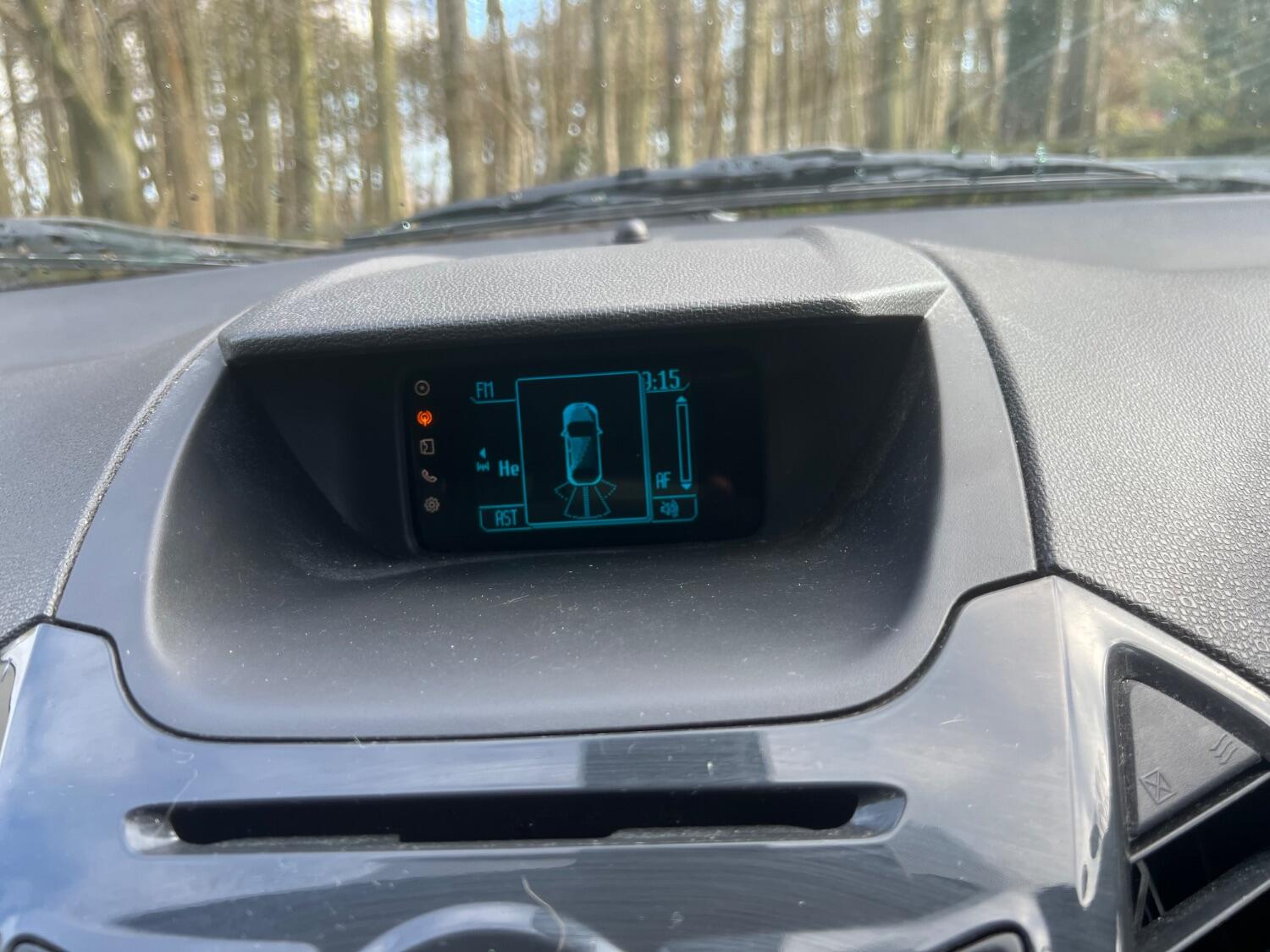 Used Ford Ecosport 2015 for sale - 76793283: Photo 17