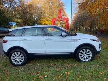 Used Land Rover Range Rover Evoque 2017 for sale - 78979810: Photo