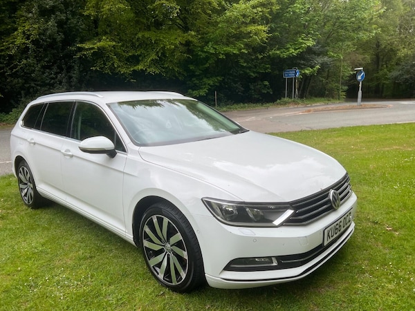 Used Volkswagen Passat 2016 for sale - 74608460: Photo 2