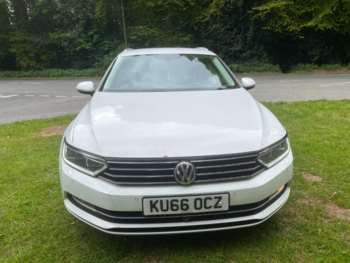 Used Volkswagen Passat 2016 for sale - 74608460: Photo