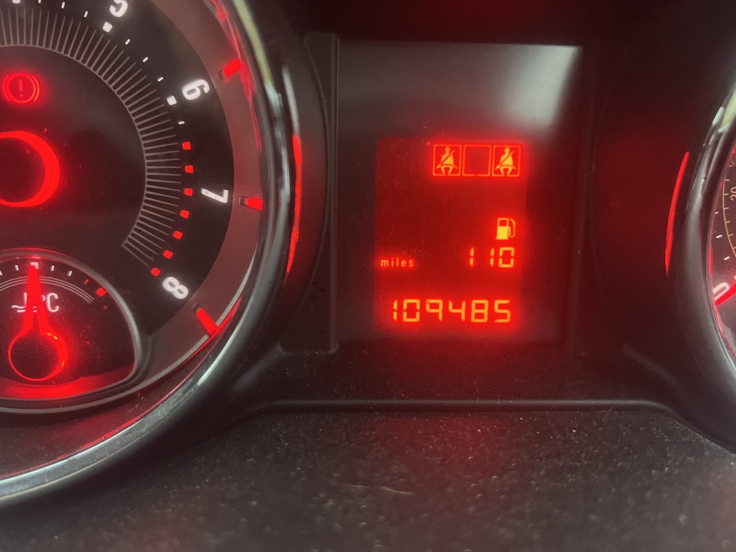 Used Vauxhall ADAM 2013 for sale - 76430991: Photo 8