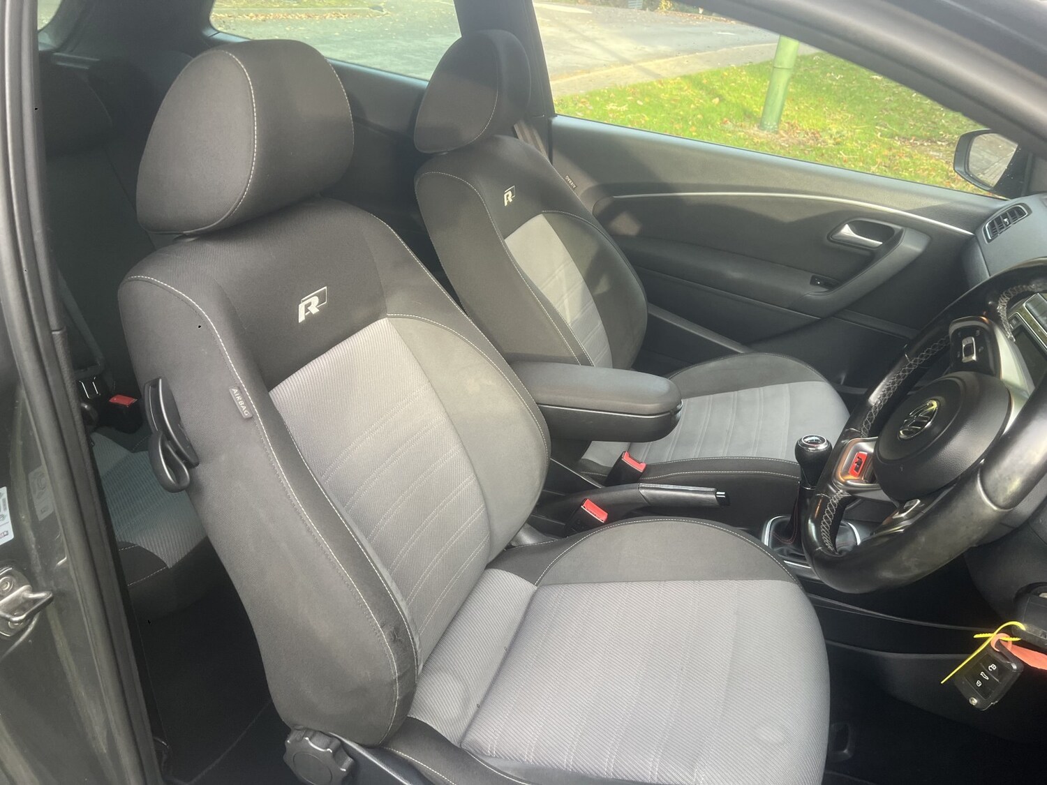 Used Volkswagen Polo 2017 for sale - 76262957: Photo 12