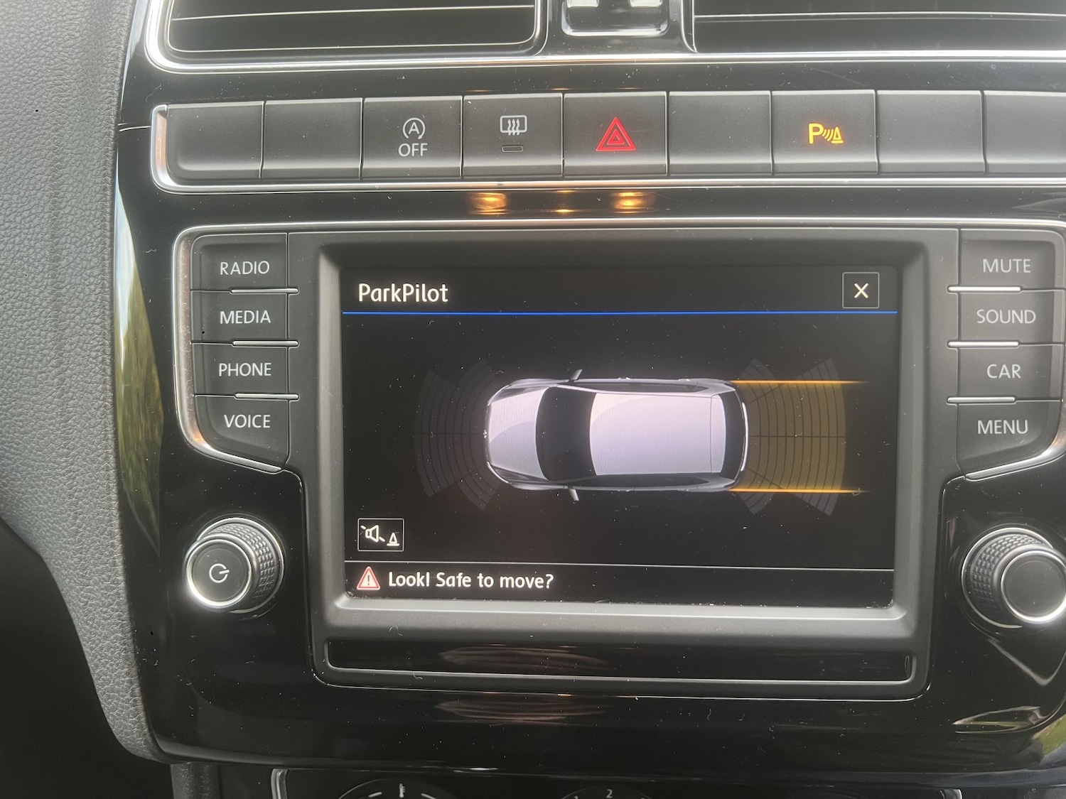 Used Volkswagen Polo 2017 for sale - 76262957: Photo 18
