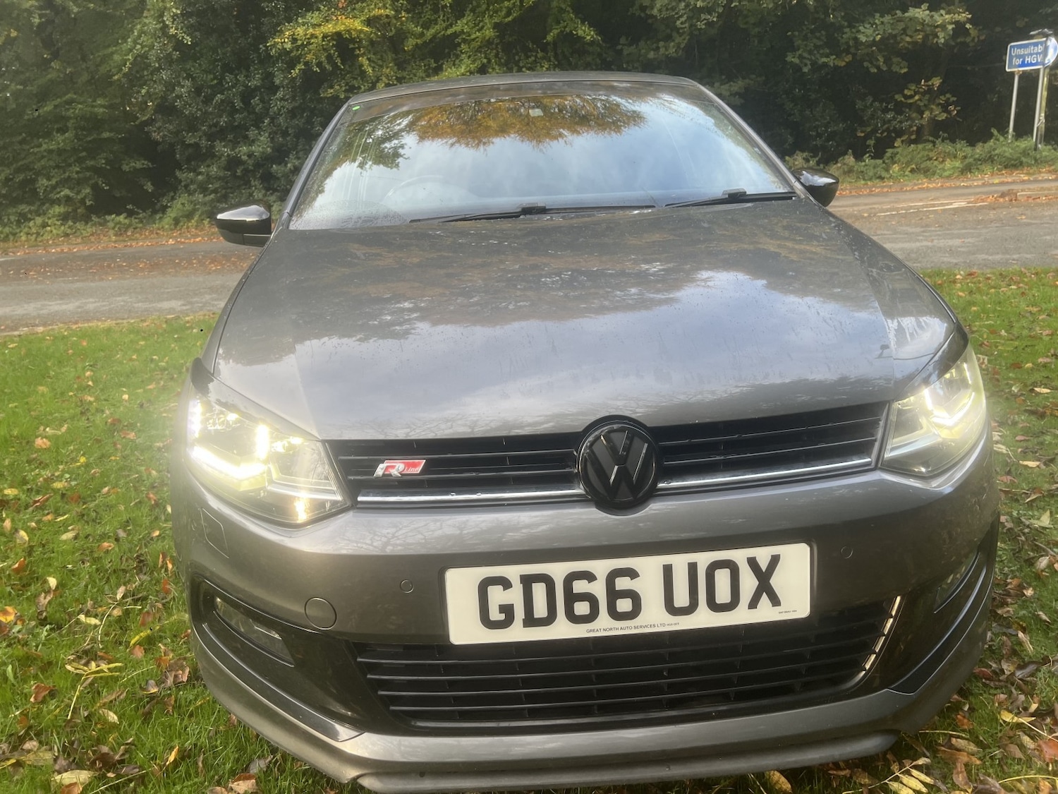 Used Volkswagen Polo 2017 for sale - 76262957: Photo 3