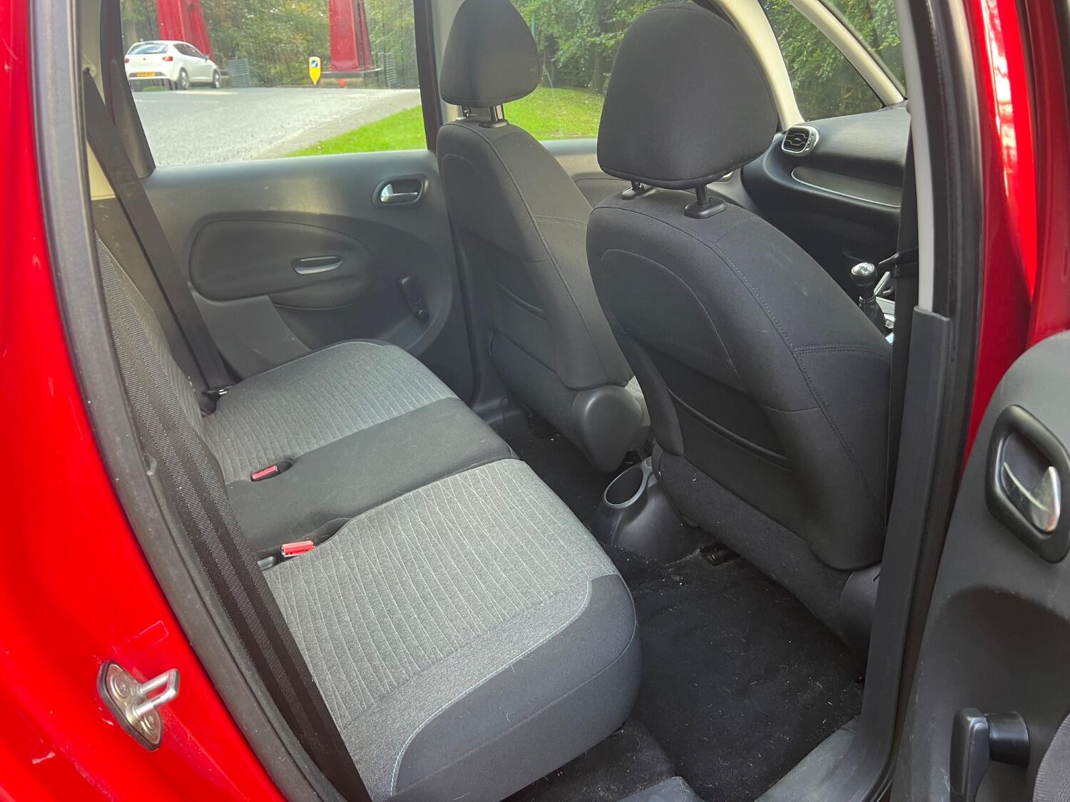 Used Citroen C3 Picasso 2015 for sale - 76662782: Photo 12