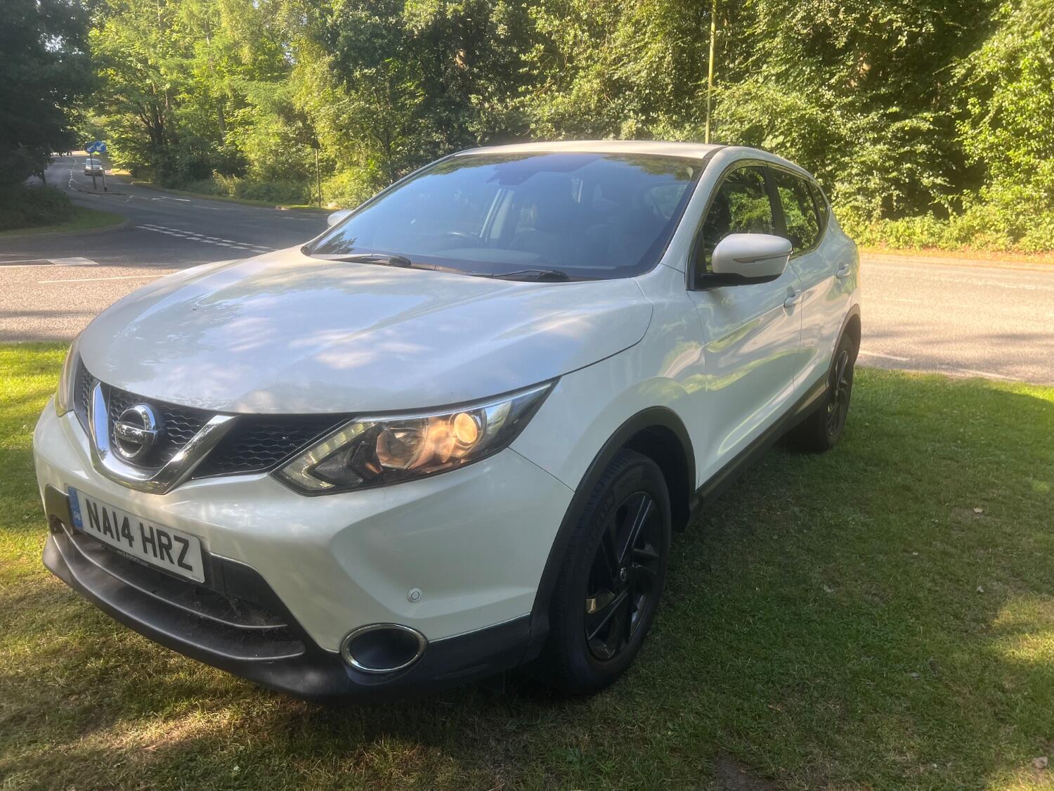 Used Nissan Qashqai 2014 for sale - 76793231: Photo 4