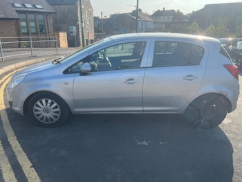 Used Vauxhall Corsa 2009 for sale - 75608227: Photo