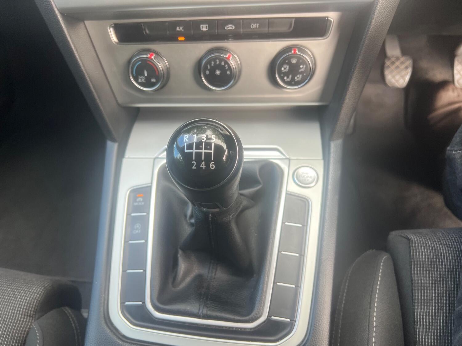 Used Volkswagen Passat 2015 for sale - 76769578: Photo 16