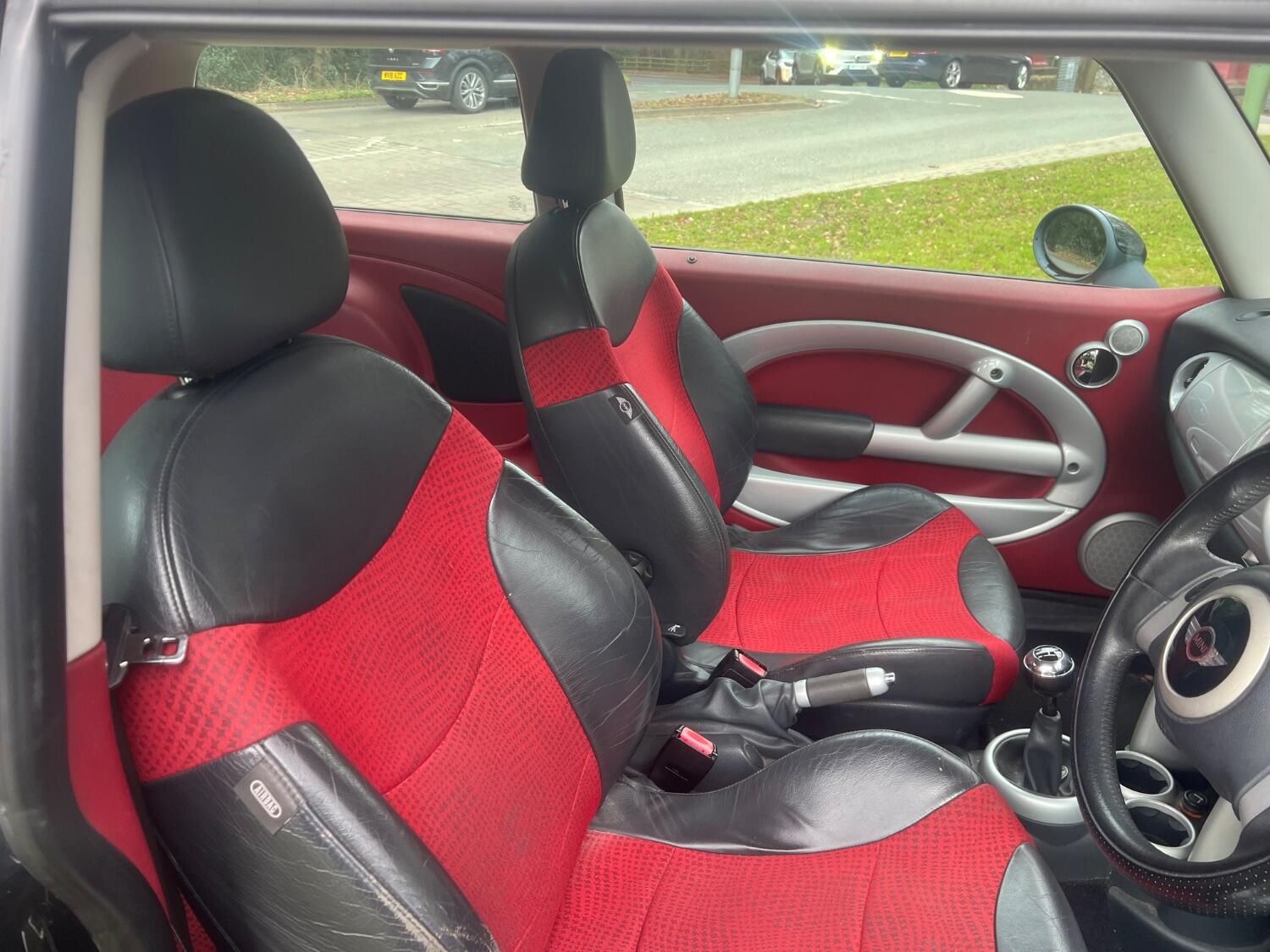 Used MINI Hatch 2003 for sale - 76793272: Photo 10