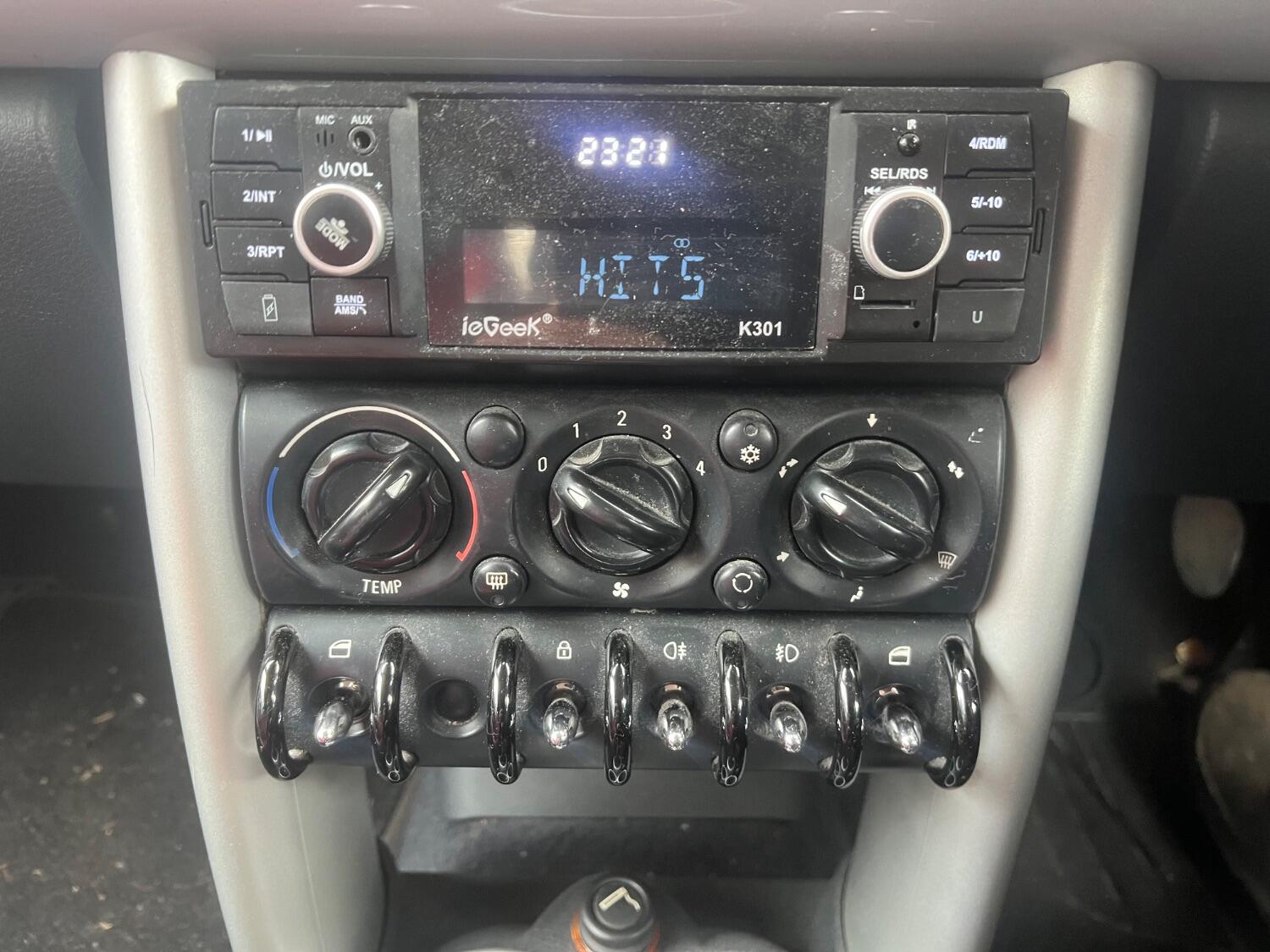 Used MINI Hatch 2003 for sale - 76793272: Photo 11