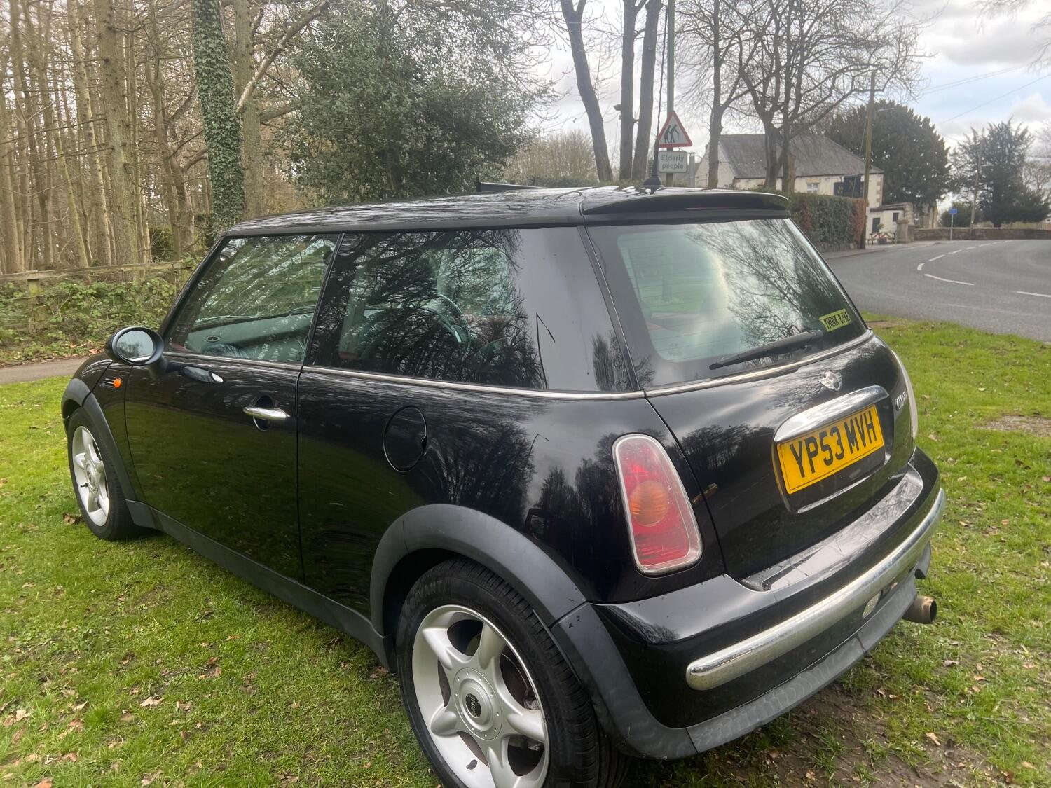 Used MINI Hatch 2003 for sale - 76793272: Photo 6