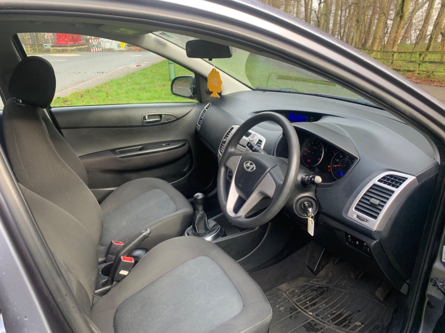 Used Hyundai i20 2011 for sale - 76662739: Photo 10