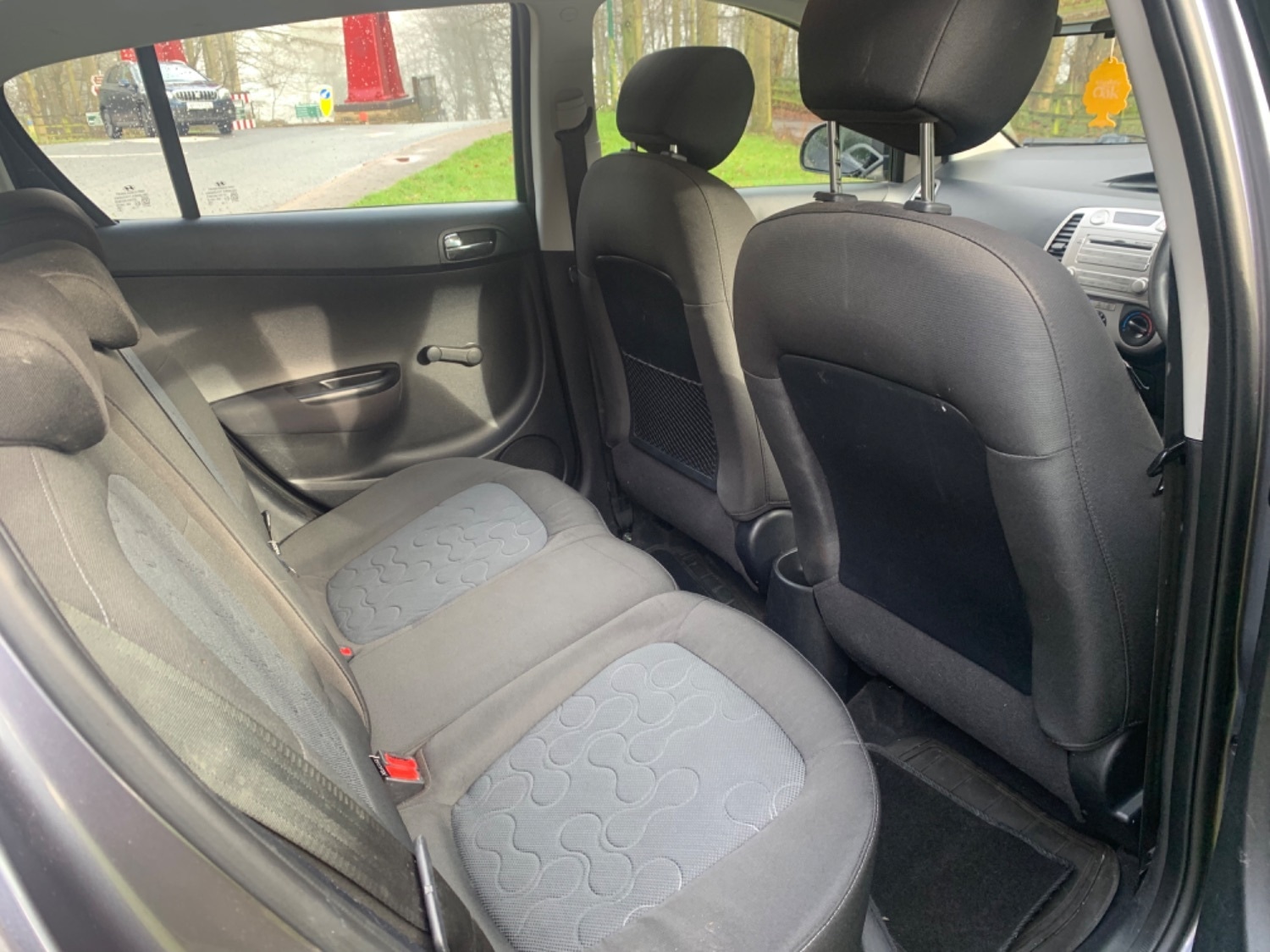 Used Hyundai i20 2011 for sale - 76662739: Photo 9