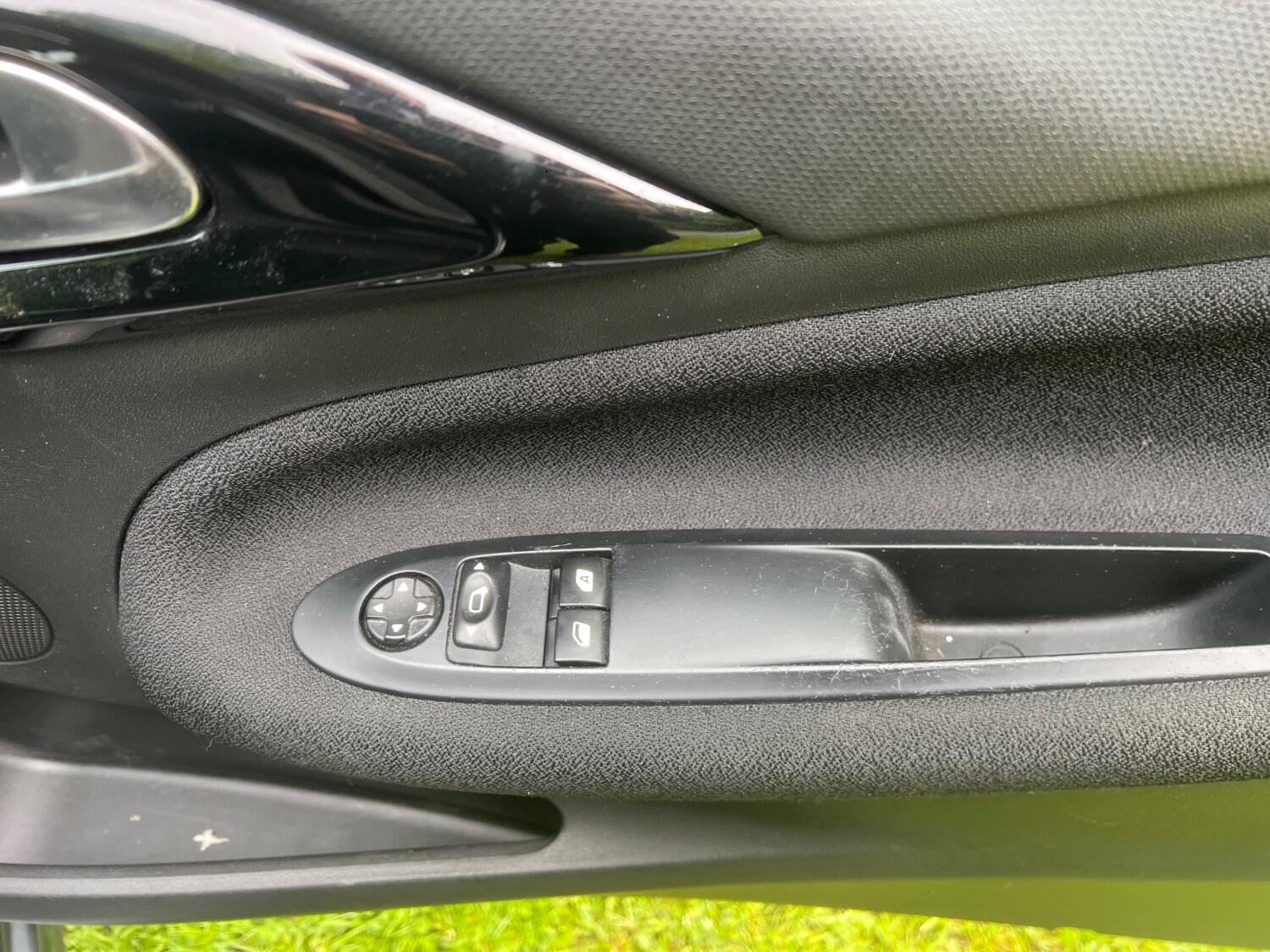 Used DS Automobiles DS 3 2015 for sale - 77464584: Photo 12