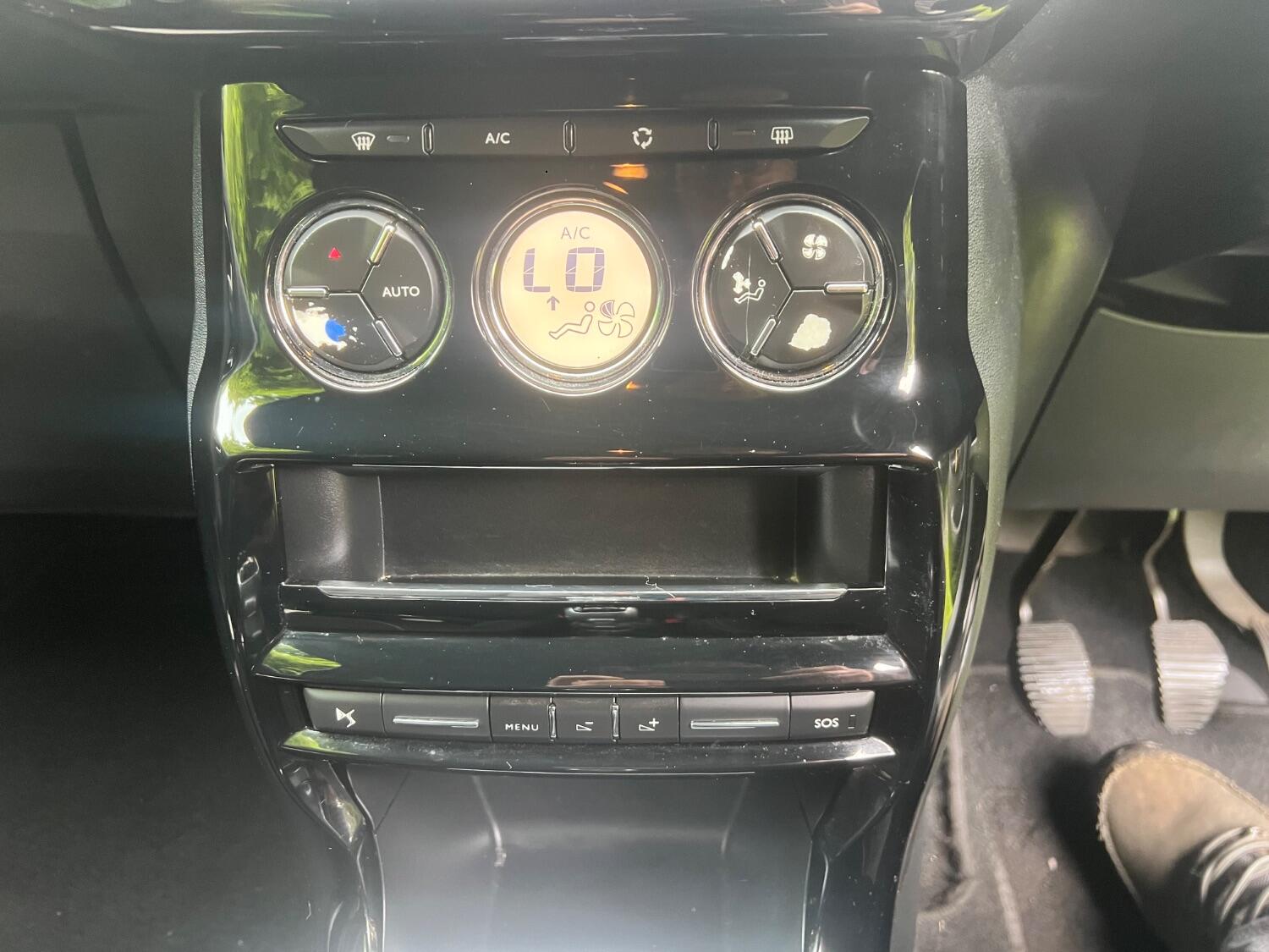 Used DS Automobiles DS 3 2015 for sale - 77464584: Photo 13