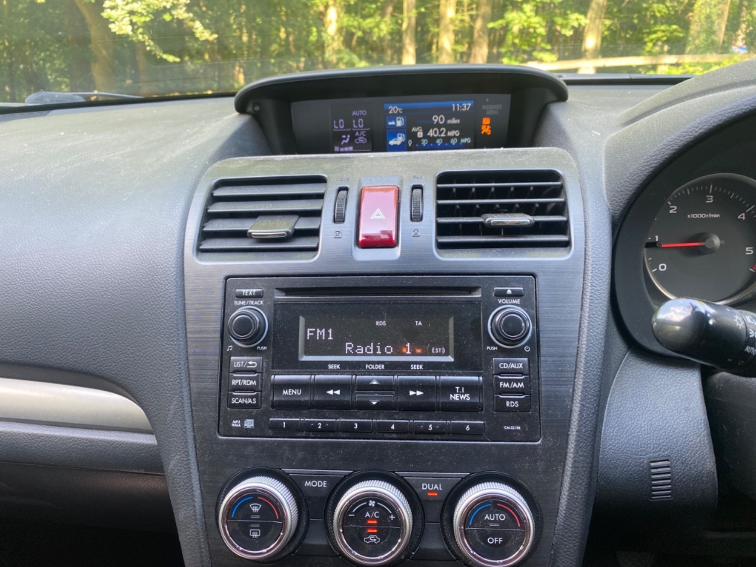 Used Subaru XV 2015 for sale - 76662746: Photo 11