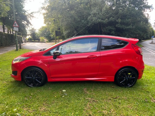 Used Ford Fiesta 2015 for sale - 72044456: Photo 6