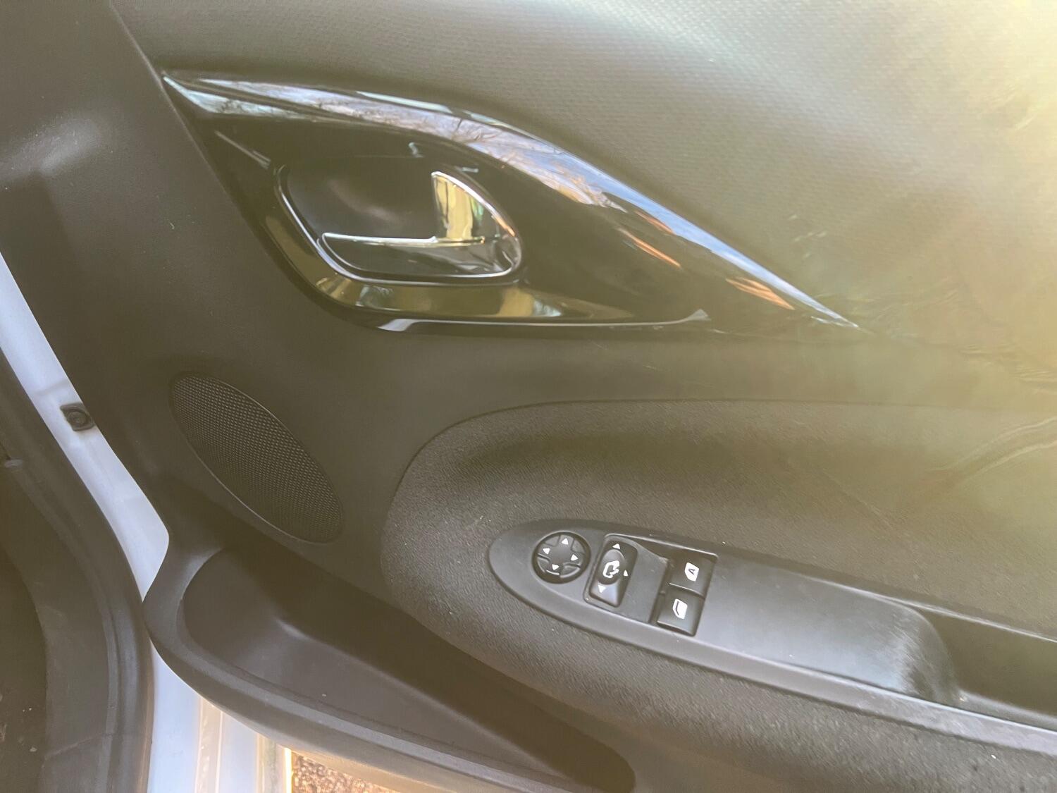 Used Citroen DS3 2011 for sale - 76793298: Photo 10