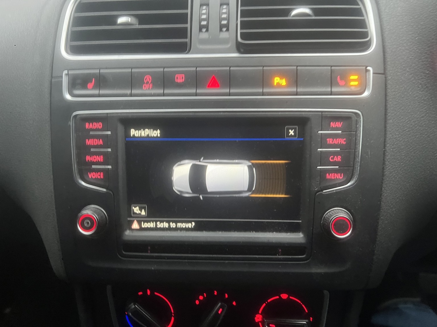 Used Volkswagen Polo 2017 for sale - 77391898: Photo 18