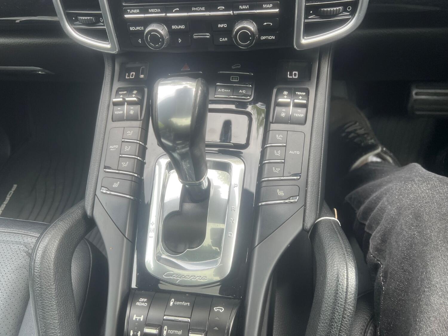 Used Porsche Cayenne 2013 for sale - 76793217: Photo 23