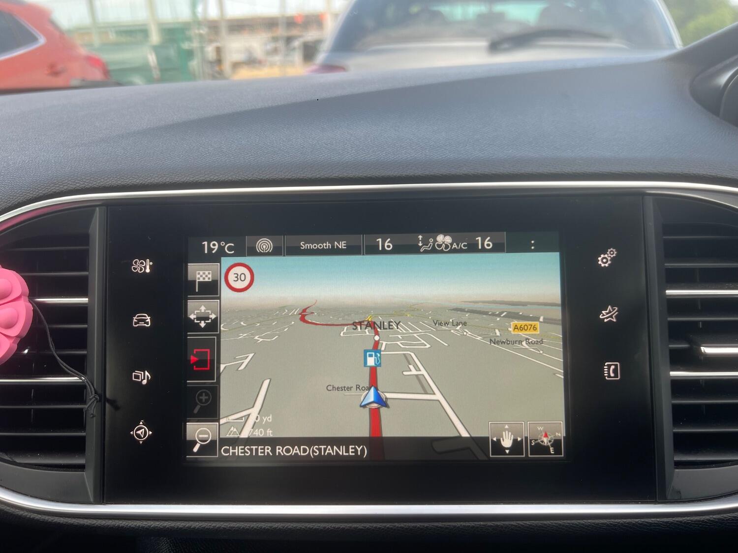 Used Peugeot 308 2017 for sale - 76769305: Photo 12