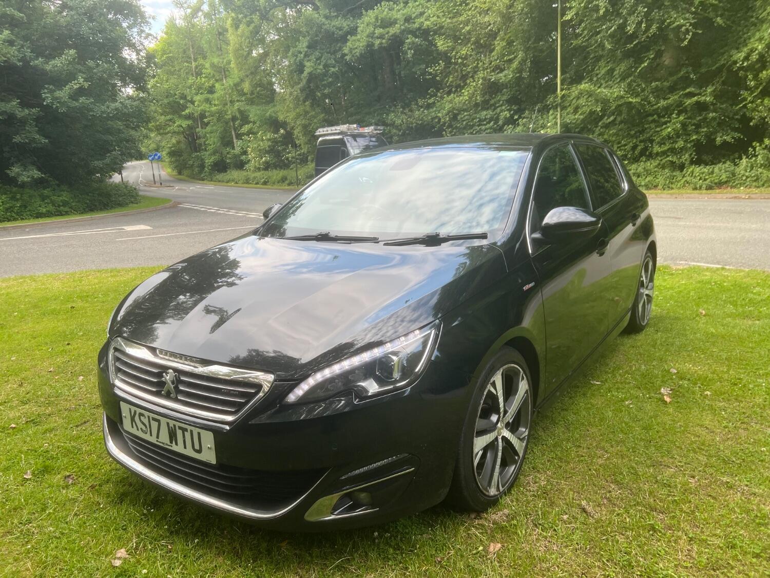 Used Peugeot 308 2017 for sale - 76769305: Photo 4