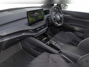 Used Skoda Enyaq 2025 for sale - 76680291: Photo