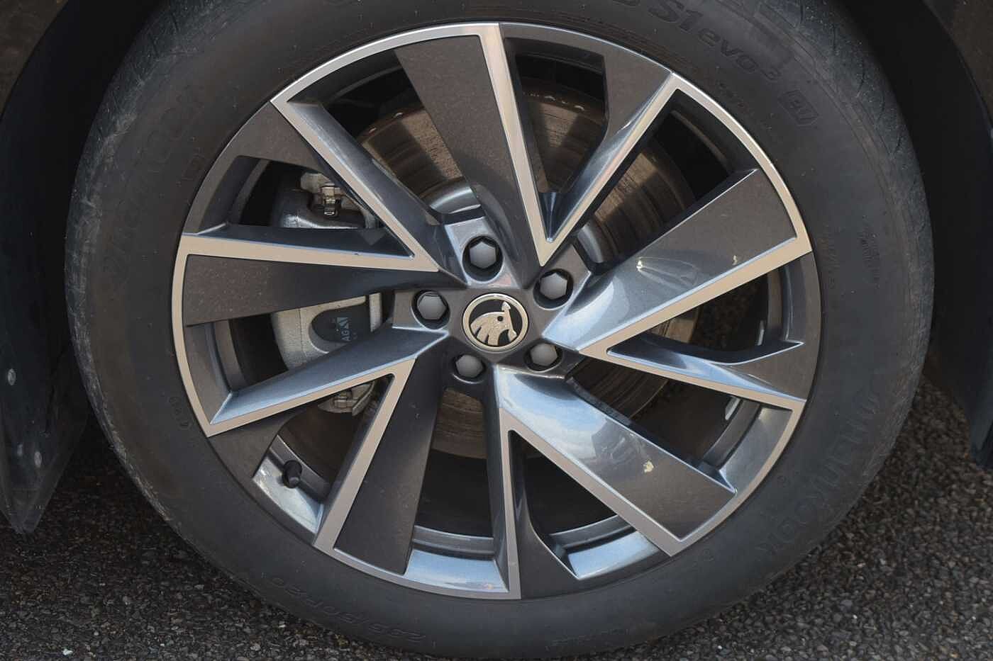 Used Skoda Enyaq 2025 for sale - 76680291: Photo 5