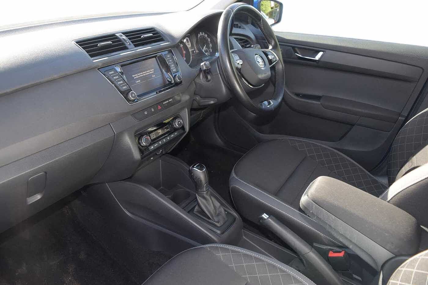 Used Skoda Fabia 2022 for sale - 76675531: Photo 2