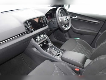 Used Skoda Karoq 2024 for sale - 76677950: Photo