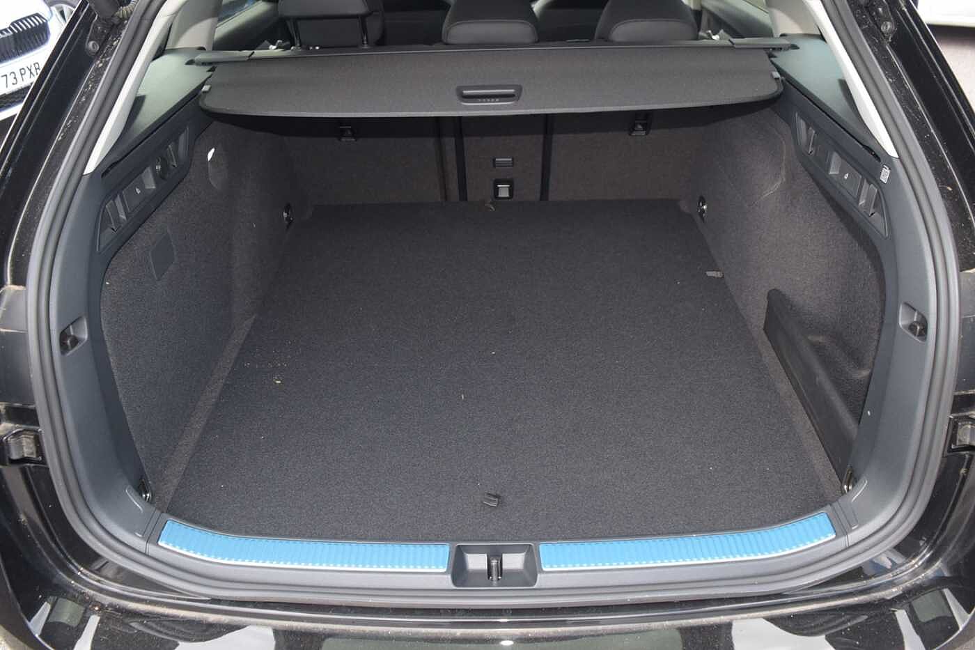 Used Skoda Superb 2024 for sale - 76677099: Photo 11