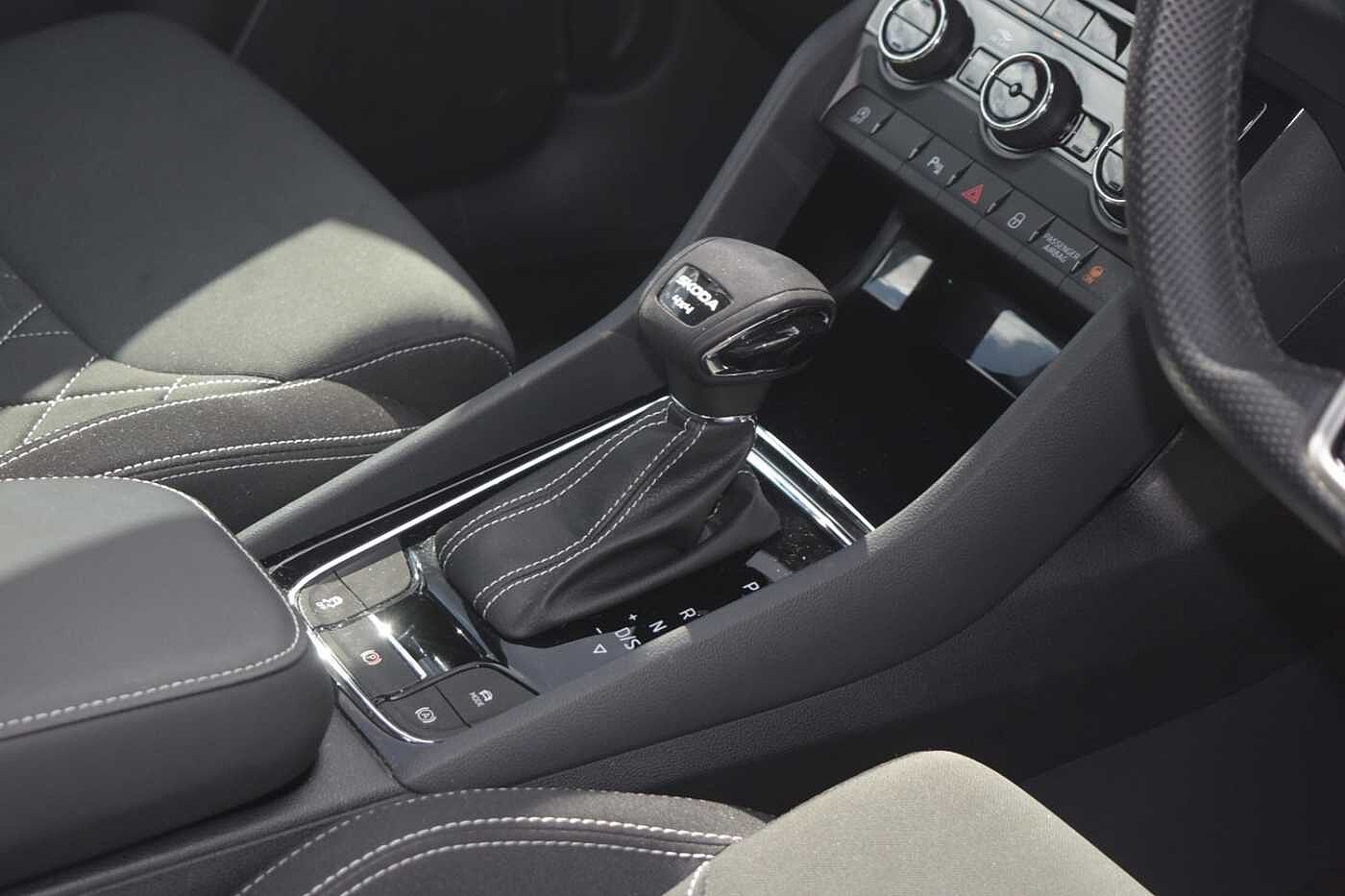 Used Skoda Karoq 2024 for sale - 76676623: Photo 16