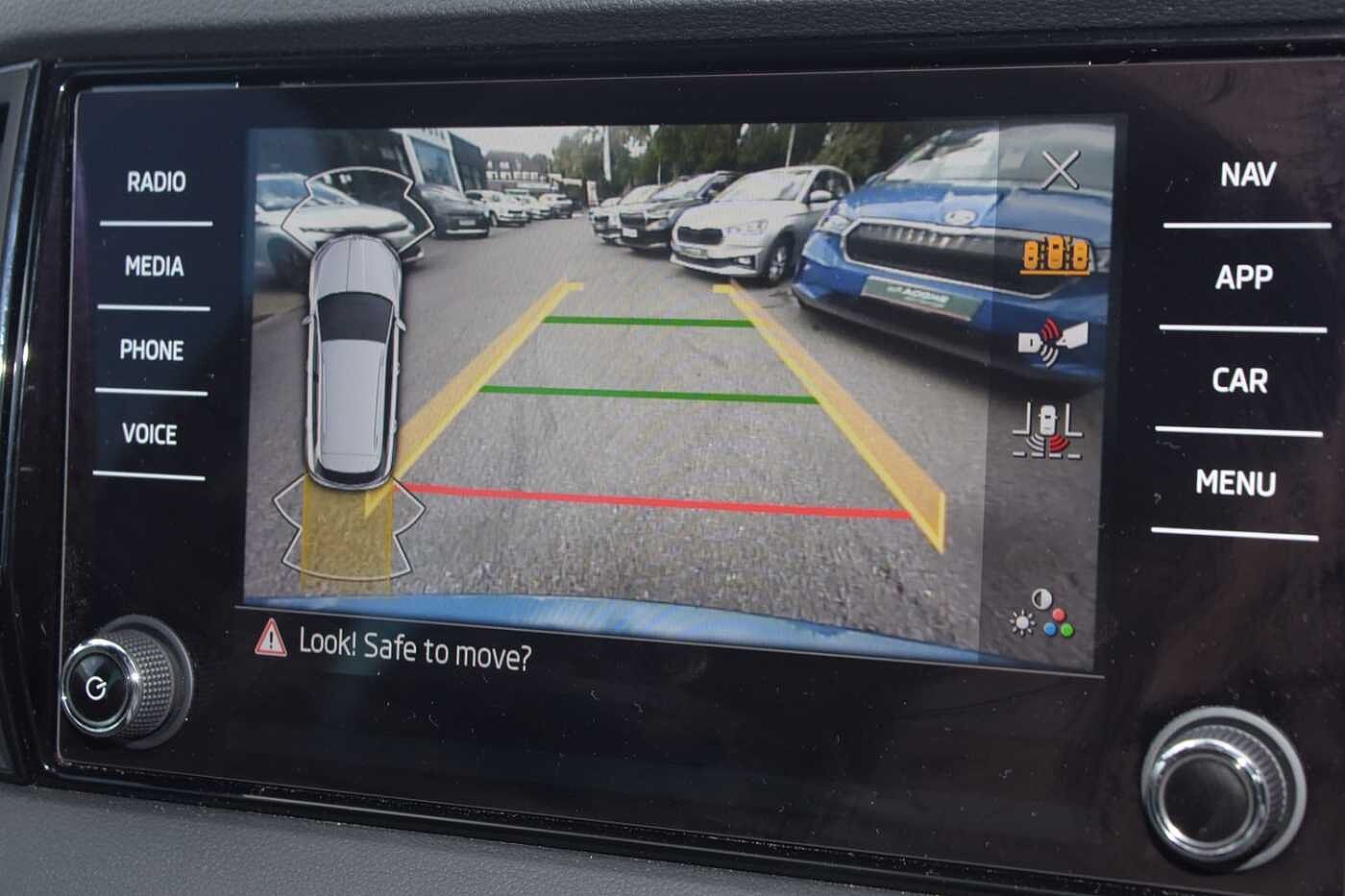 Used Skoda Karoq 2024 for sale - 76676623: Photo 23