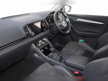 Used Skoda Karoq 2024 for sale - 76677774: Photo