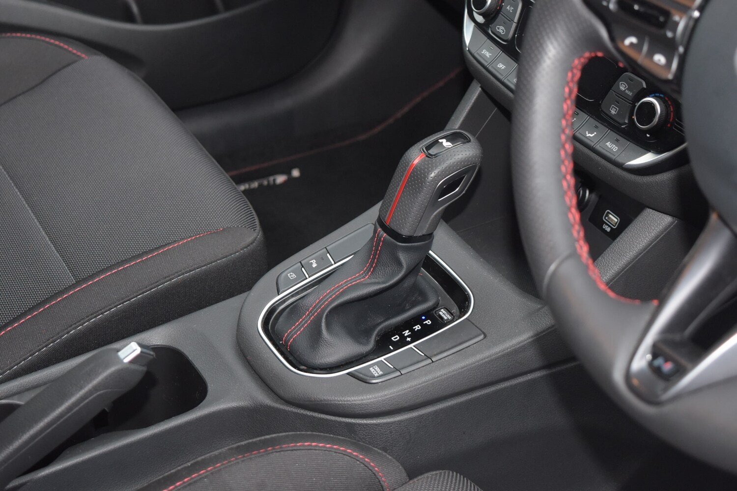 Used Hyundai i30 2023 for sale - 77706233: Photo 15