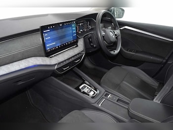 Used Skoda Octavia 2024 for sale - 76968787: Photo