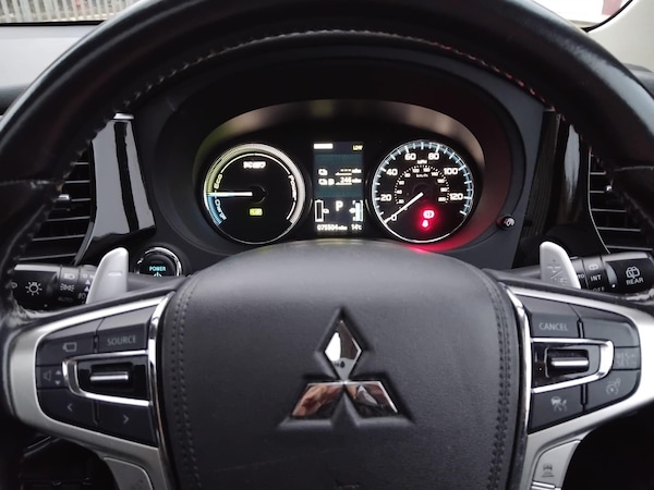 Used Mitsubishi Outlander 2015 for sale - 76283145: Photo 11