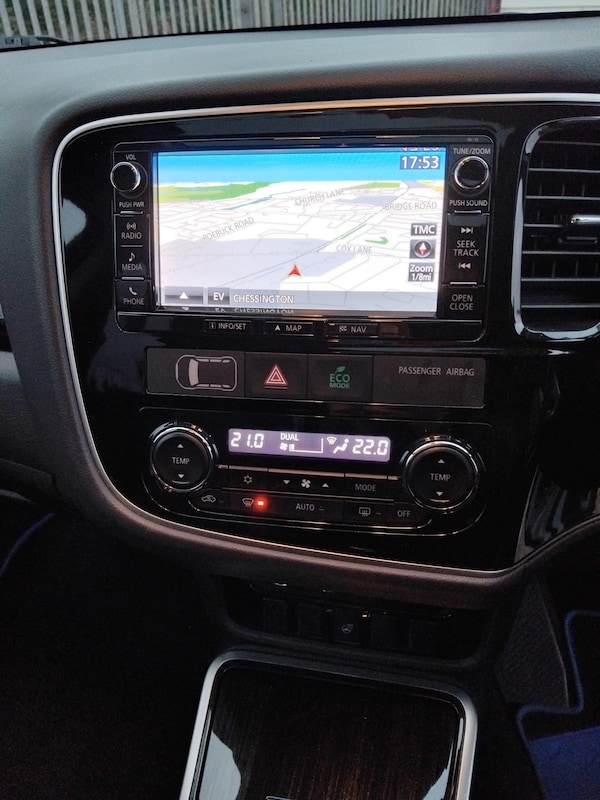 Used Mitsubishi Outlander 2015 for sale - 76283145: Photo 14