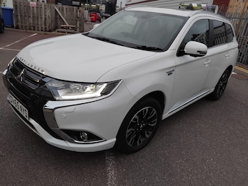 Used Mitsubishi Outlander 2015 for sale - 76283145: Photo 4