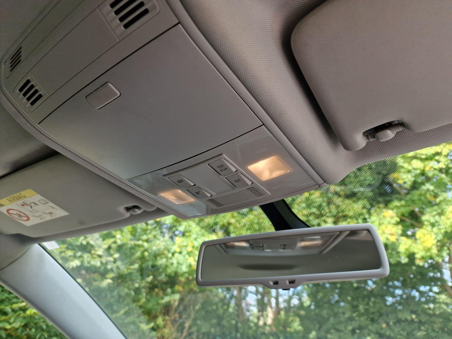 Vehicle 28