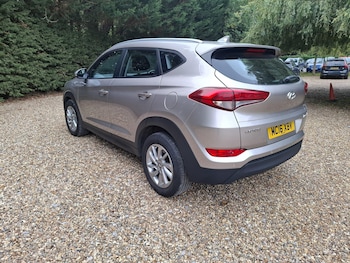 Used Hyundai TUCSON 2016 for sale - 76283865: Photo 2