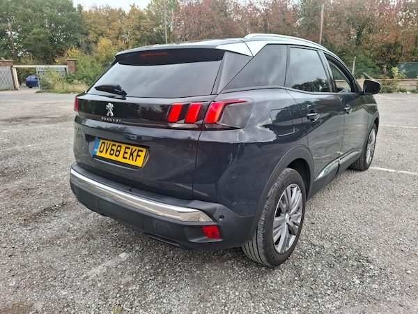 Used Peugeot 3008 2018 for sale - 76314621: Photo 6
