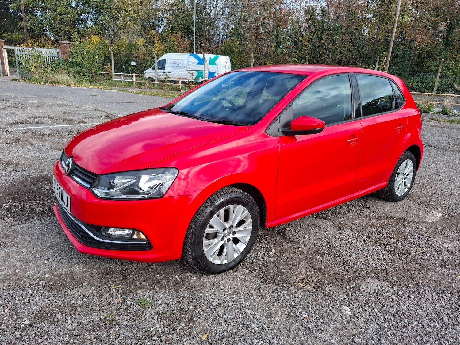 Used Volkswagen Polo 2016 for sale - 76388057: Photo 6