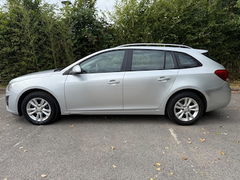 Used Chevrolet Cruze 2013 for sale - 75757188: Photo