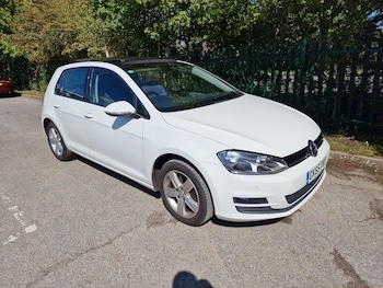 Used Volkswagen Golf 2015 for sale - 75838410: Photo