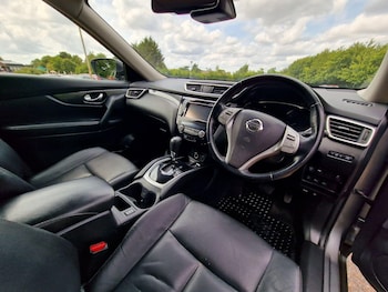 Used Nissan X-Trail 2016 for sale - 75756487: Photo