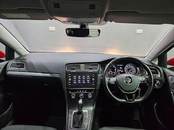 Used Volkswagen Golf 2017 for sale - 78842783: Photo