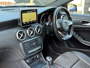 Used Mercedes-Benz A-Class 2015 for sale - 79106549: Photo
