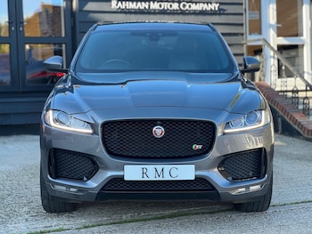 Used Jaguar F-Pace 2016 for sale - 78922335: Photo